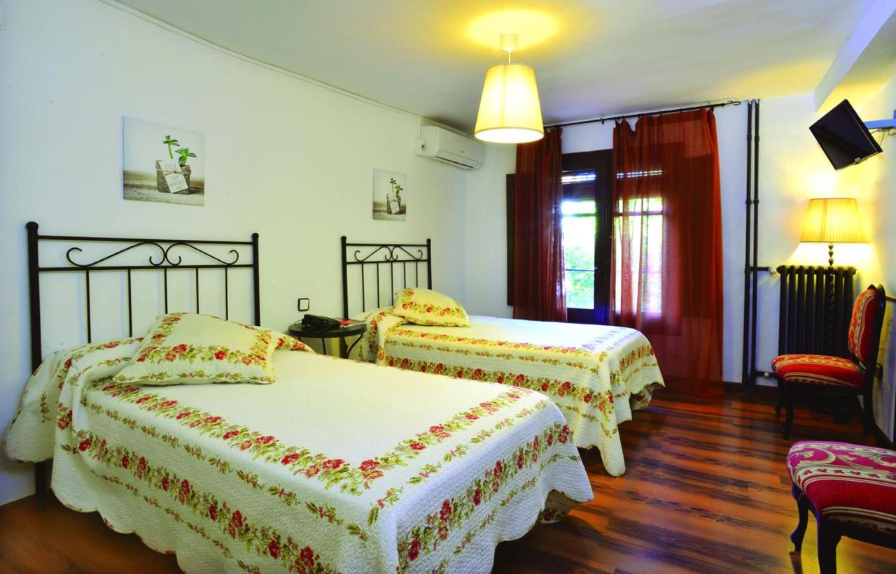 Hotel Rio Piedra Nuévalos Εξωτερικό φωτογραφία